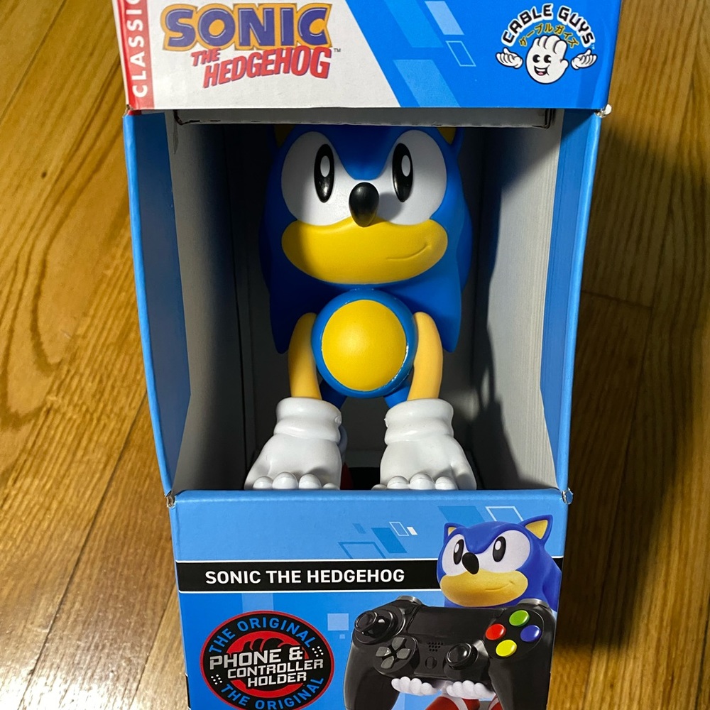 Sonic the Hedgehog Classic Cable Guy Phone & Controller Holder New !!